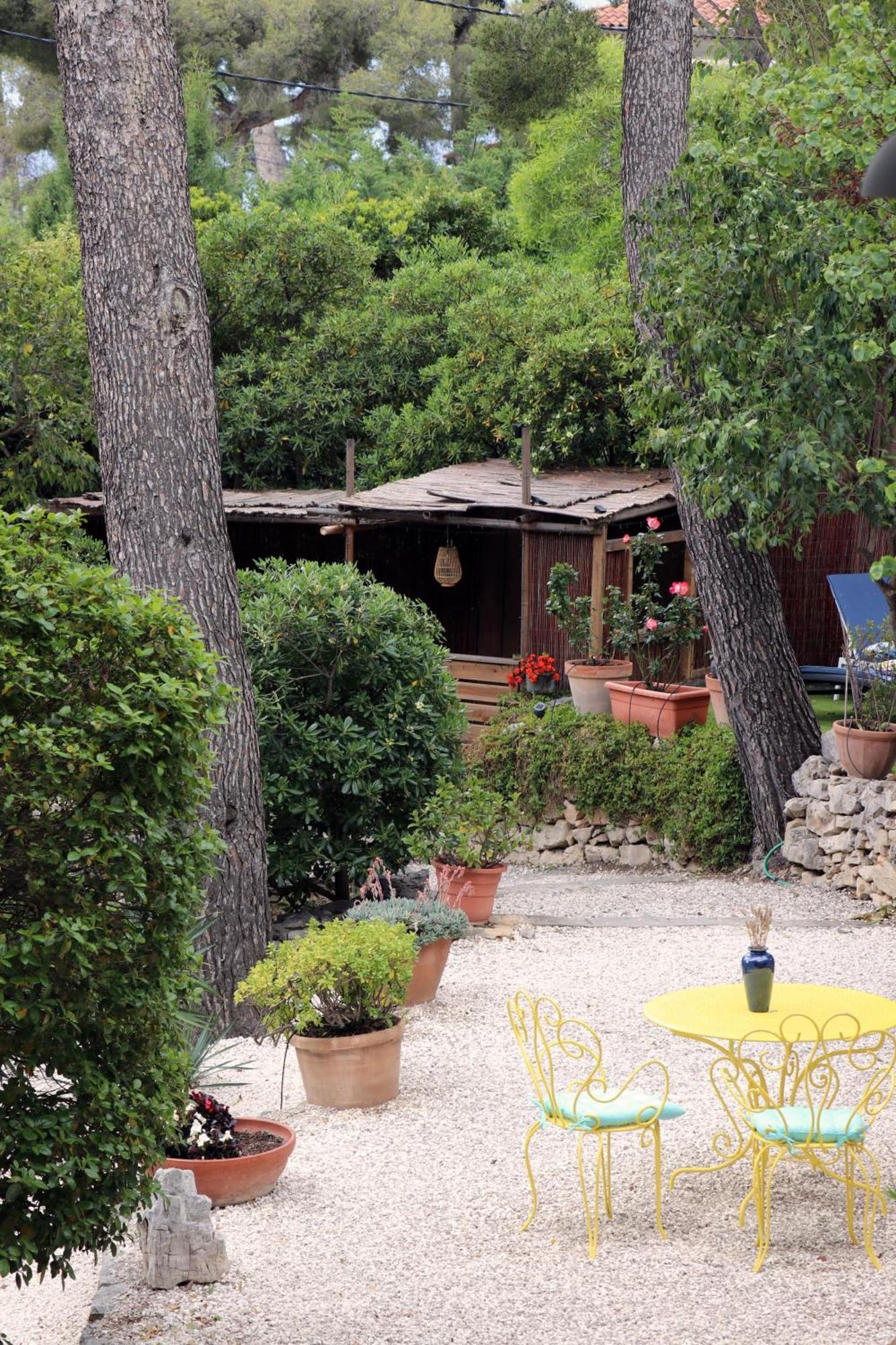 Appartements Avec Jardin Dans Villa Rocaille Cassis Exterior photo